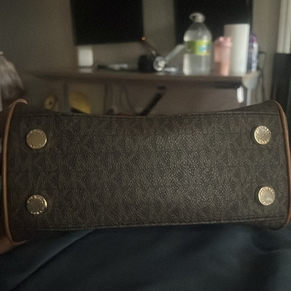 Michael Kors Purse - Picture 5 of 5